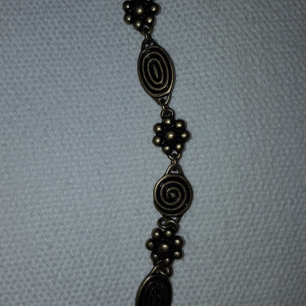 Necklace - Picture 3 of 3